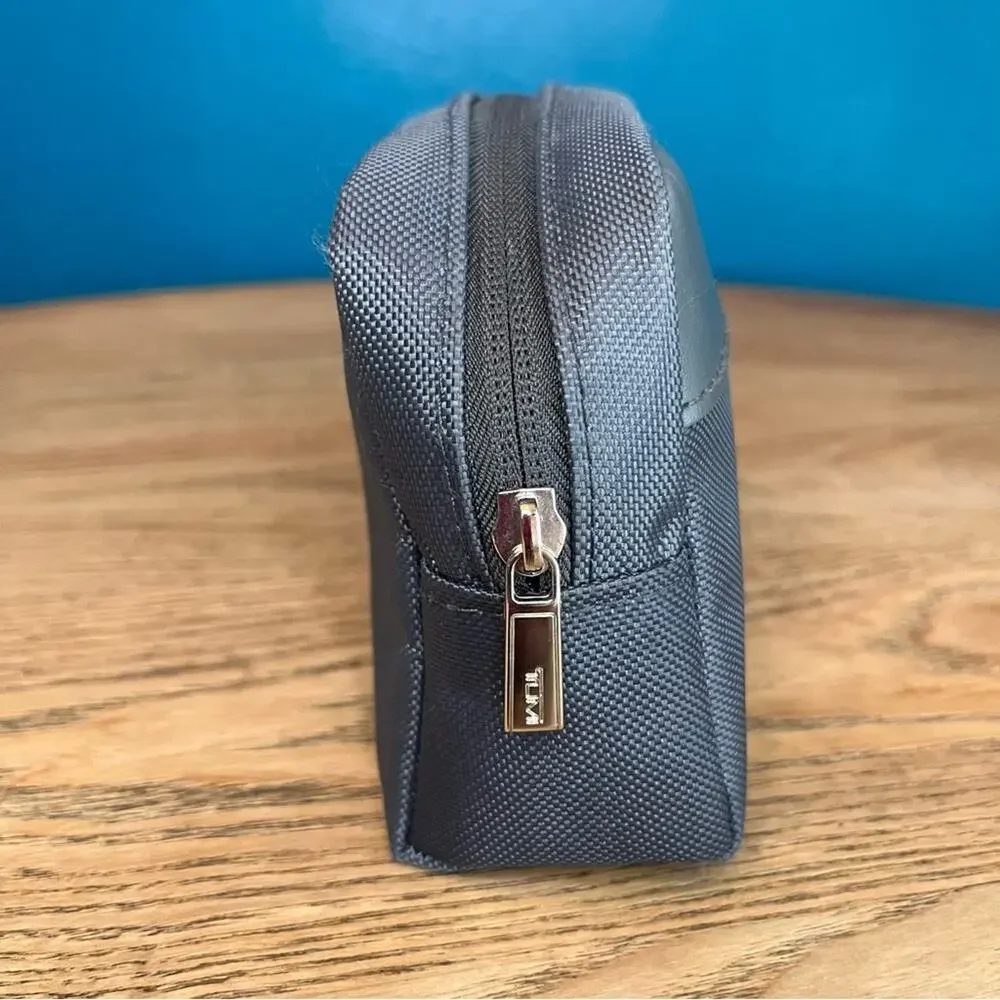 TUMI Nylon Travel Pouch Makeup Bag Small Gray for Delta Airlines
